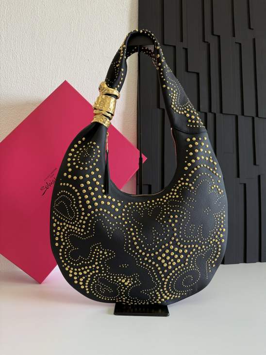 Picture of Schiaparelli Handbags _SKUfw236180588fw